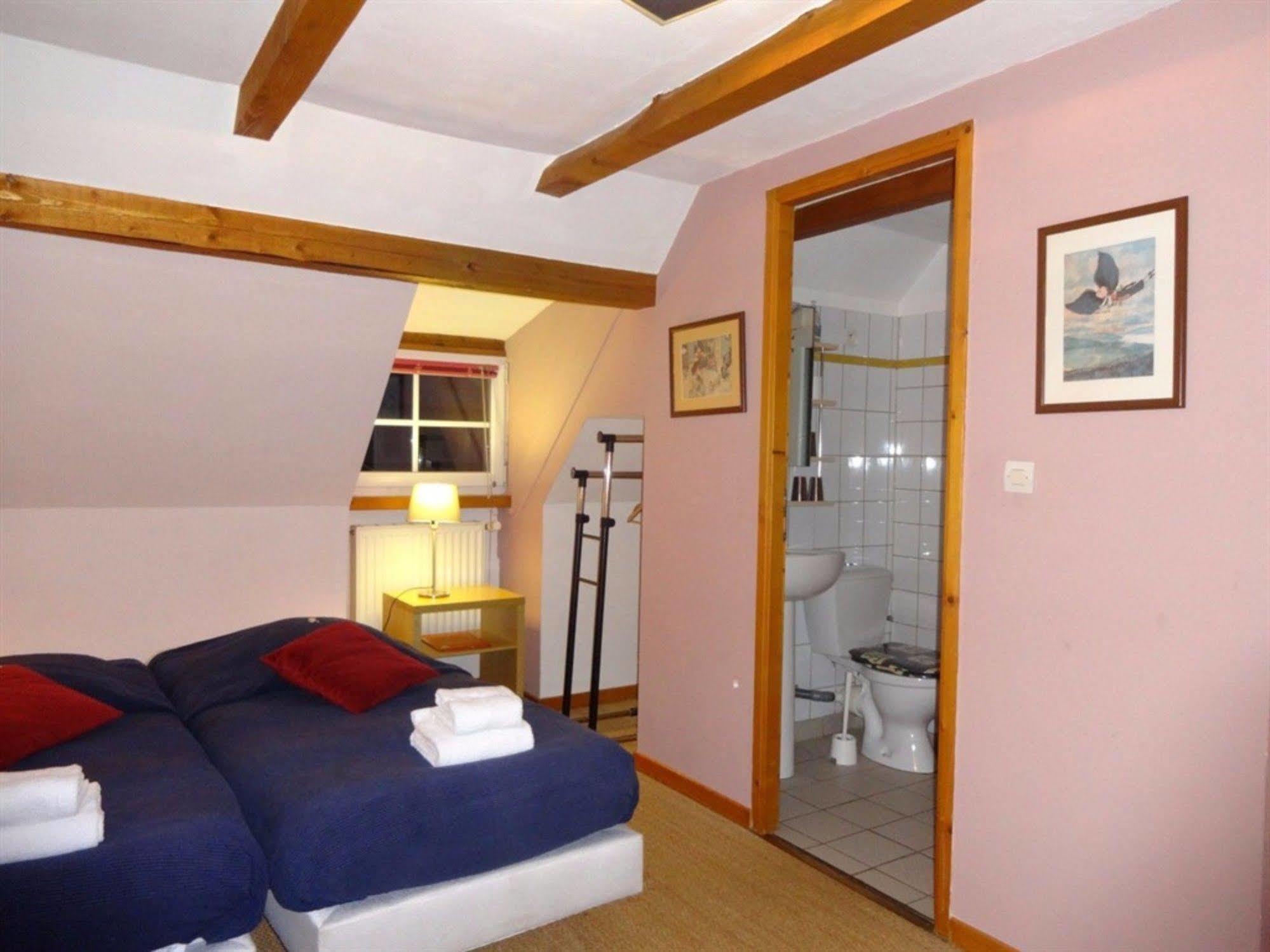 Auberge D'Hotes L'Instant ル・ホーヴァルト エクステリア 写真